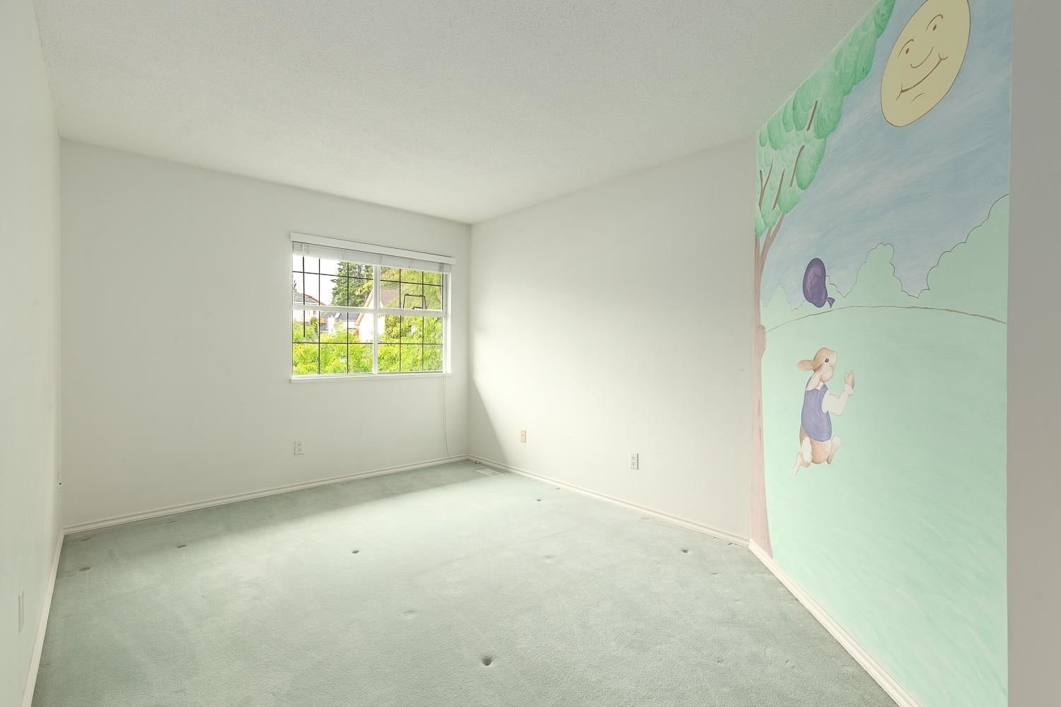 Listing Image 28