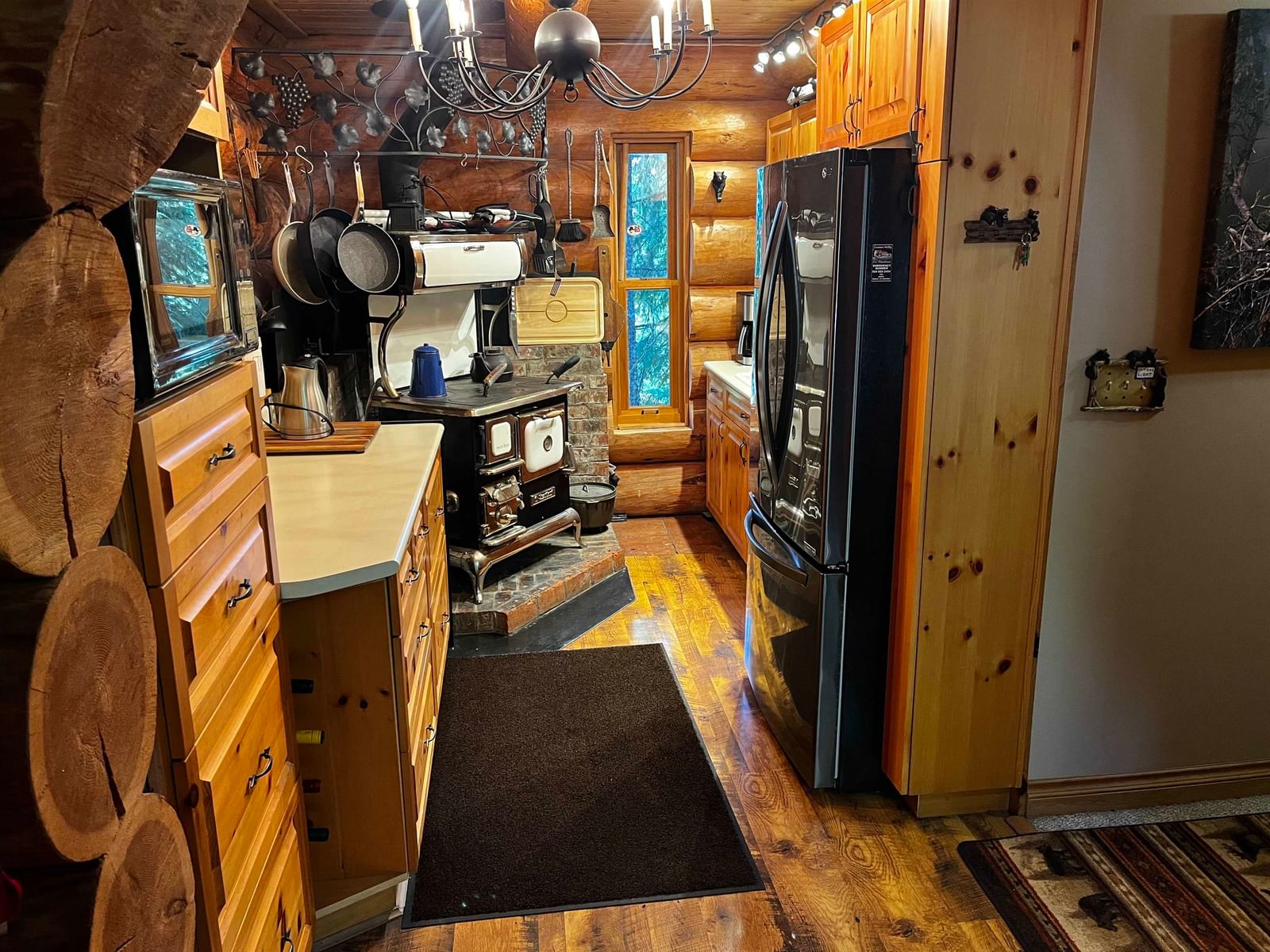 Listing Image 12