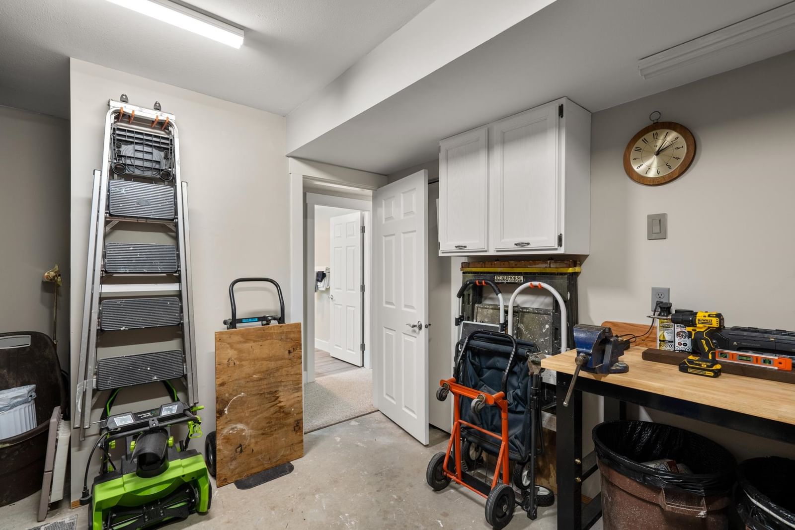 Listing Image 31