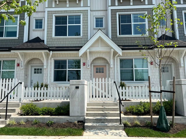 112 - 707 Robinson Street