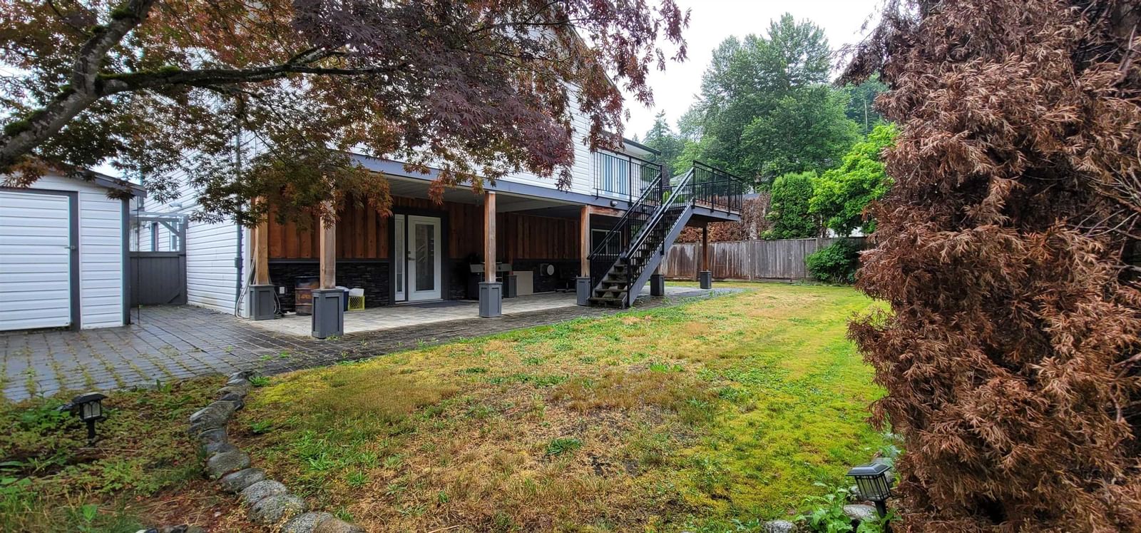 Listing Image 10