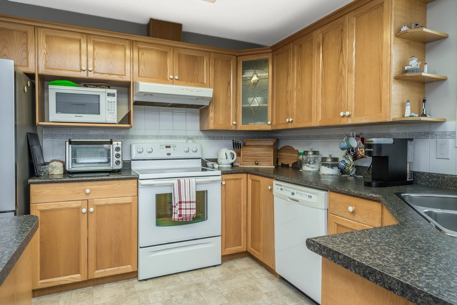 Listing Image 19
