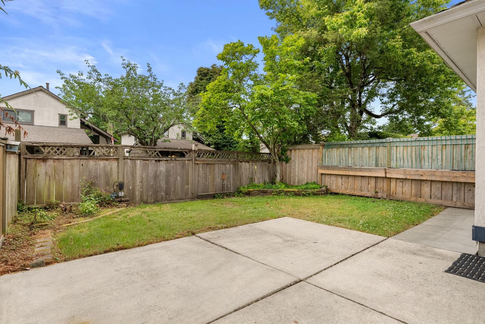 Listing Image 32