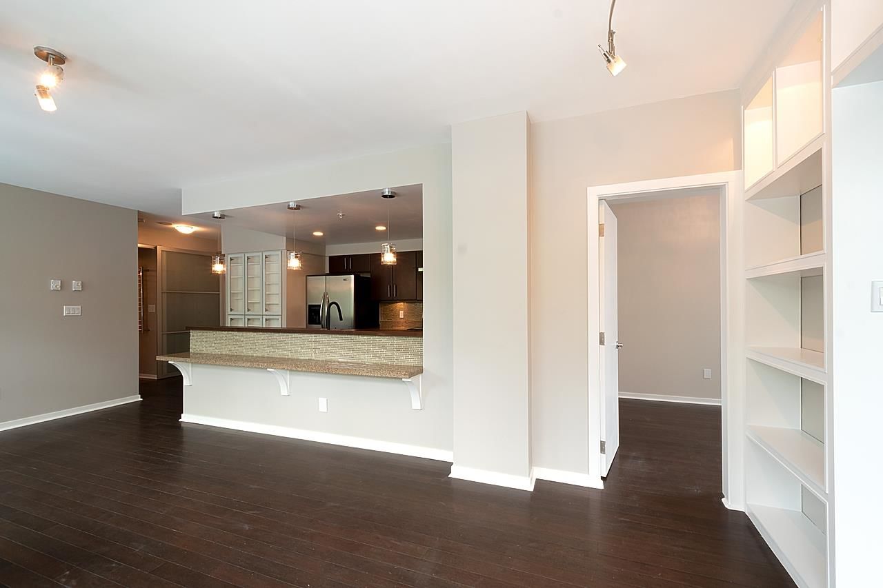 Listing Image 26