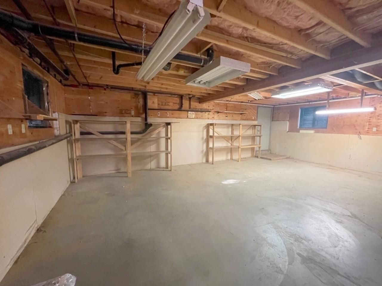 Listing Image 24