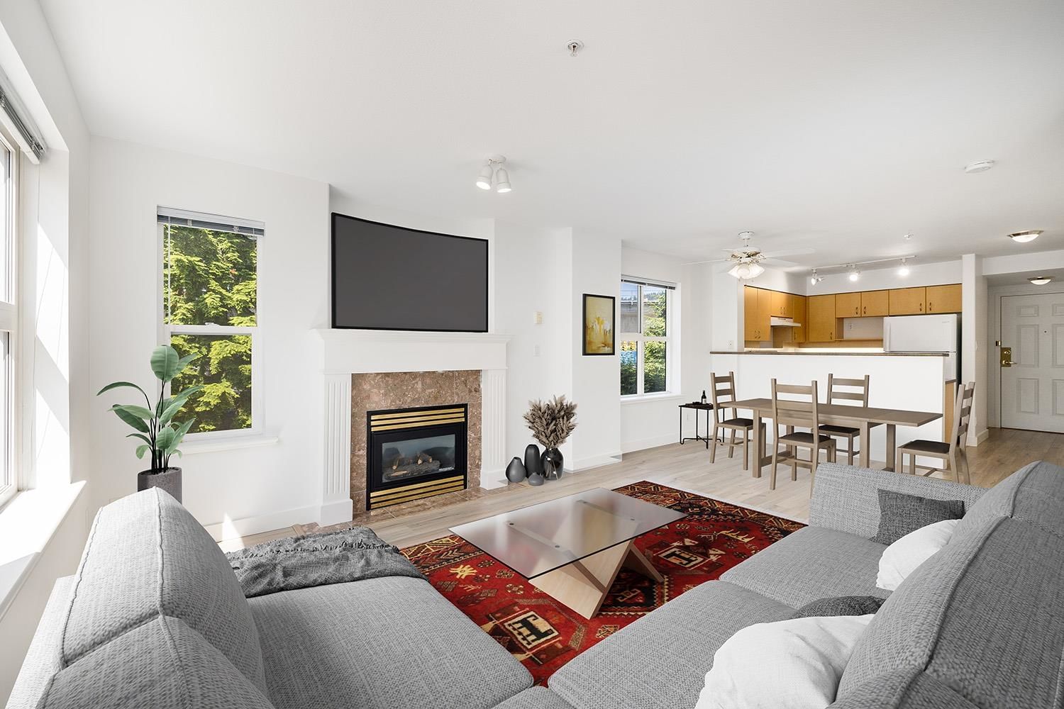 Listing Image 11