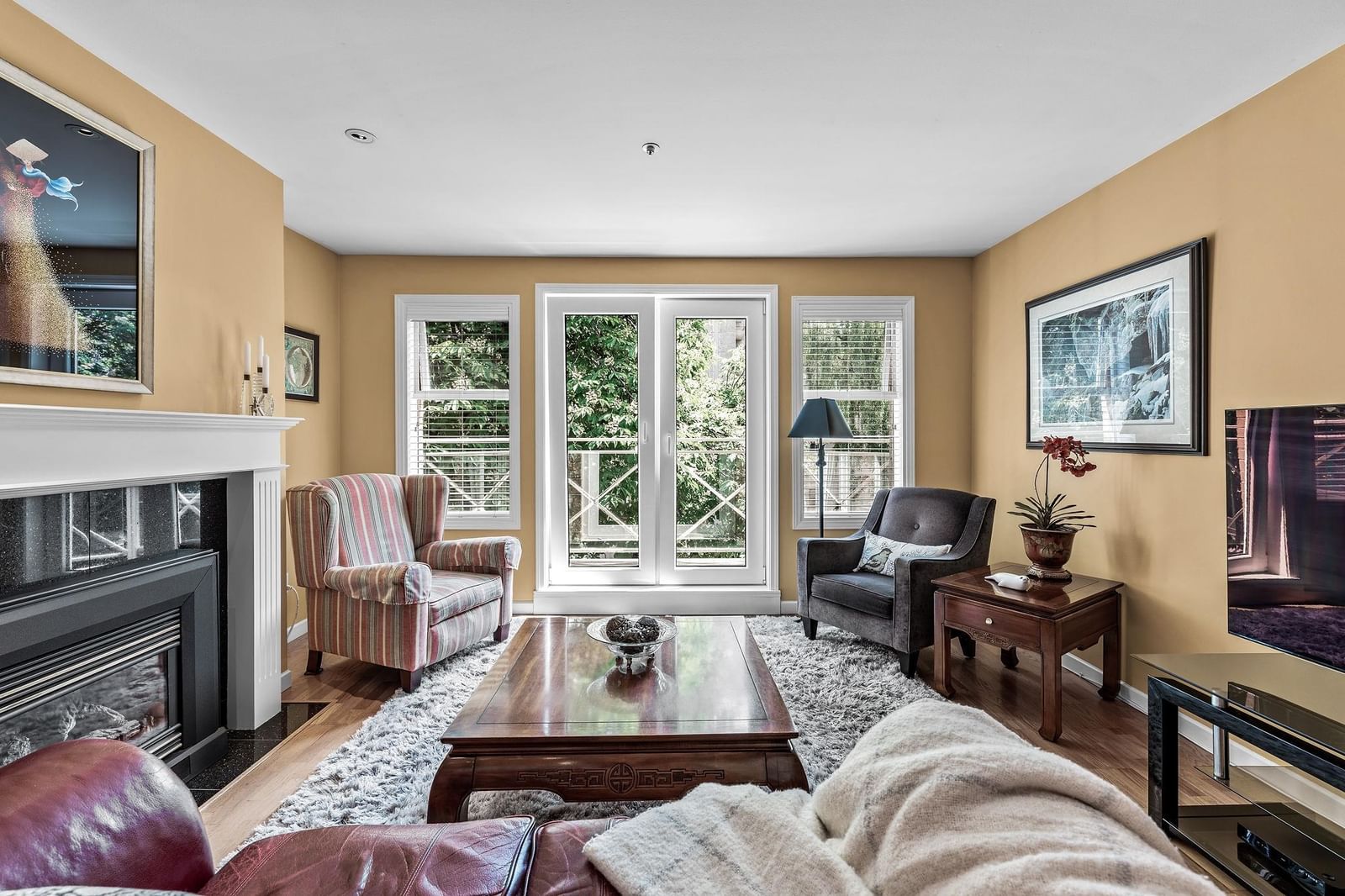 Listing Image 19