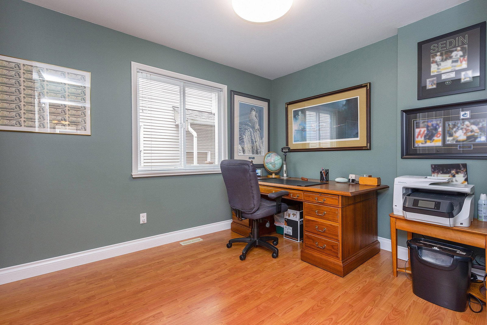 Listing Image 14
