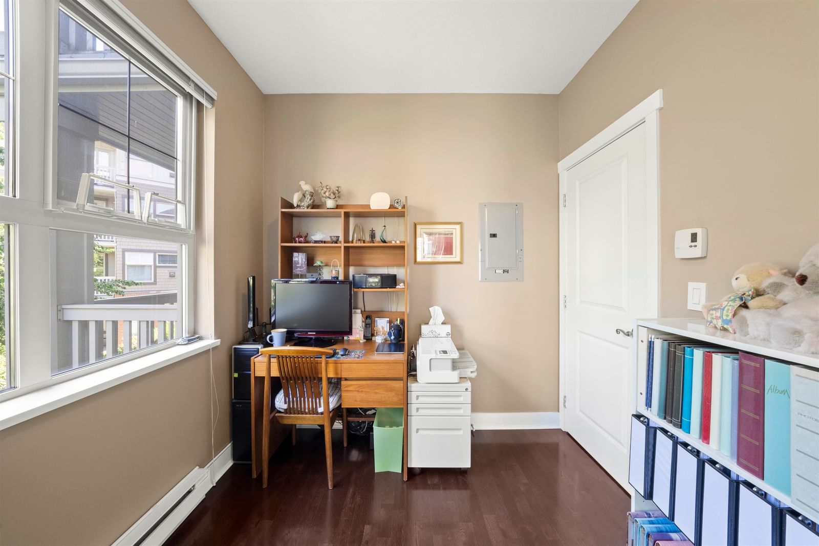 Listing Image 15