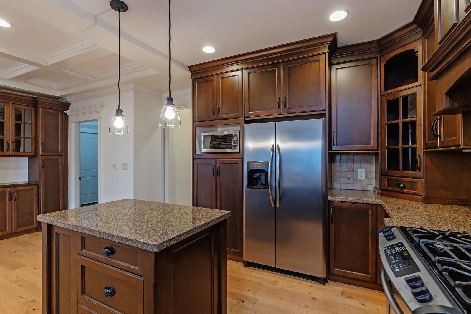 Listing Image 15