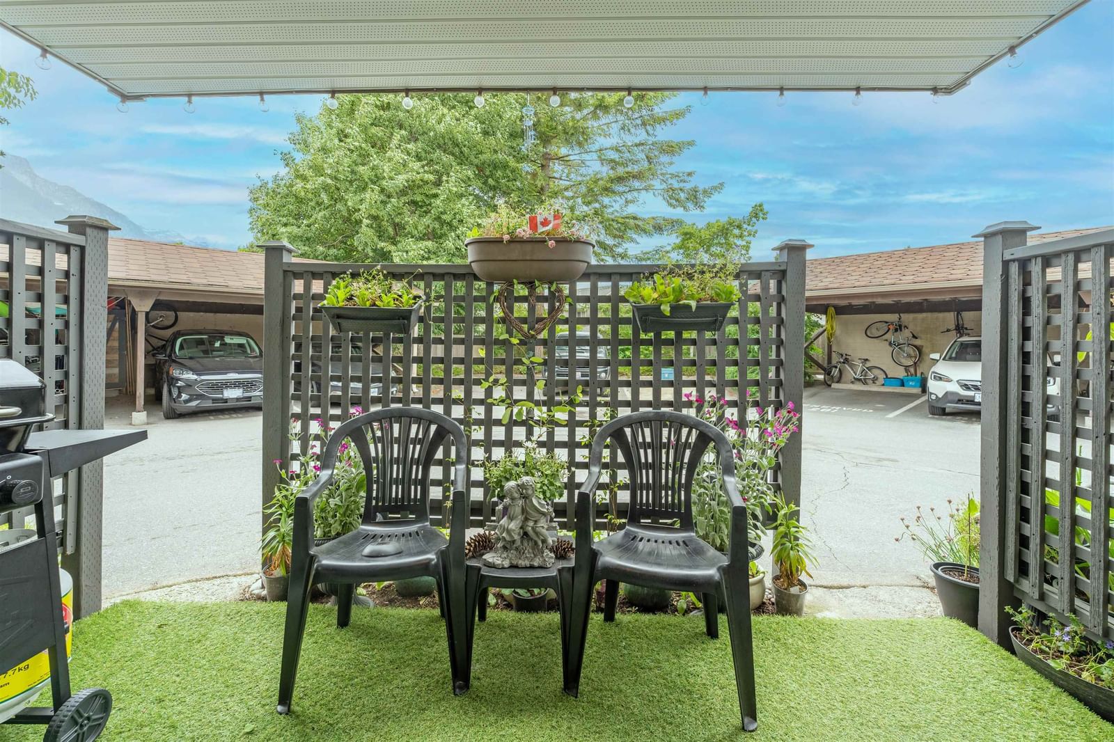 Listing Image 17