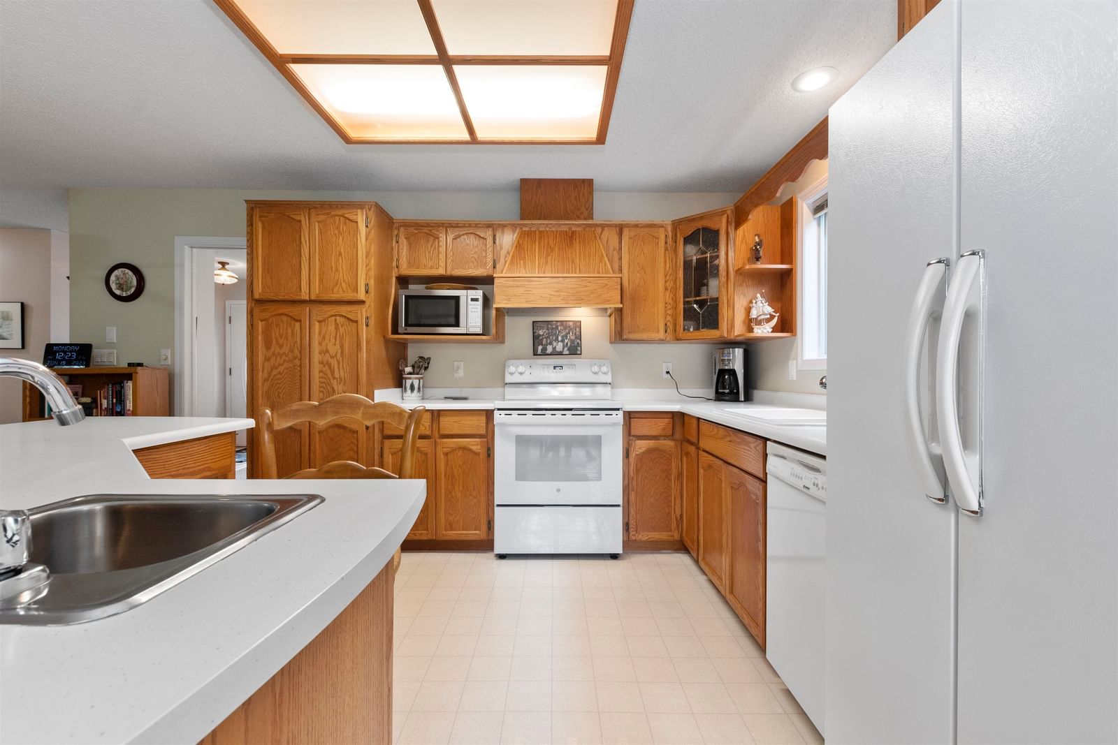 Listing Image 19