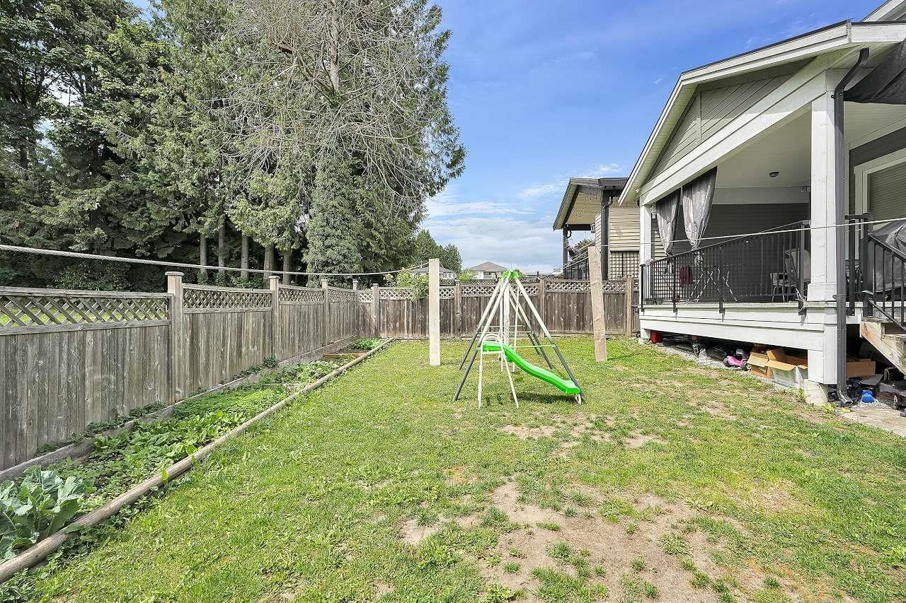 Listing Image 38