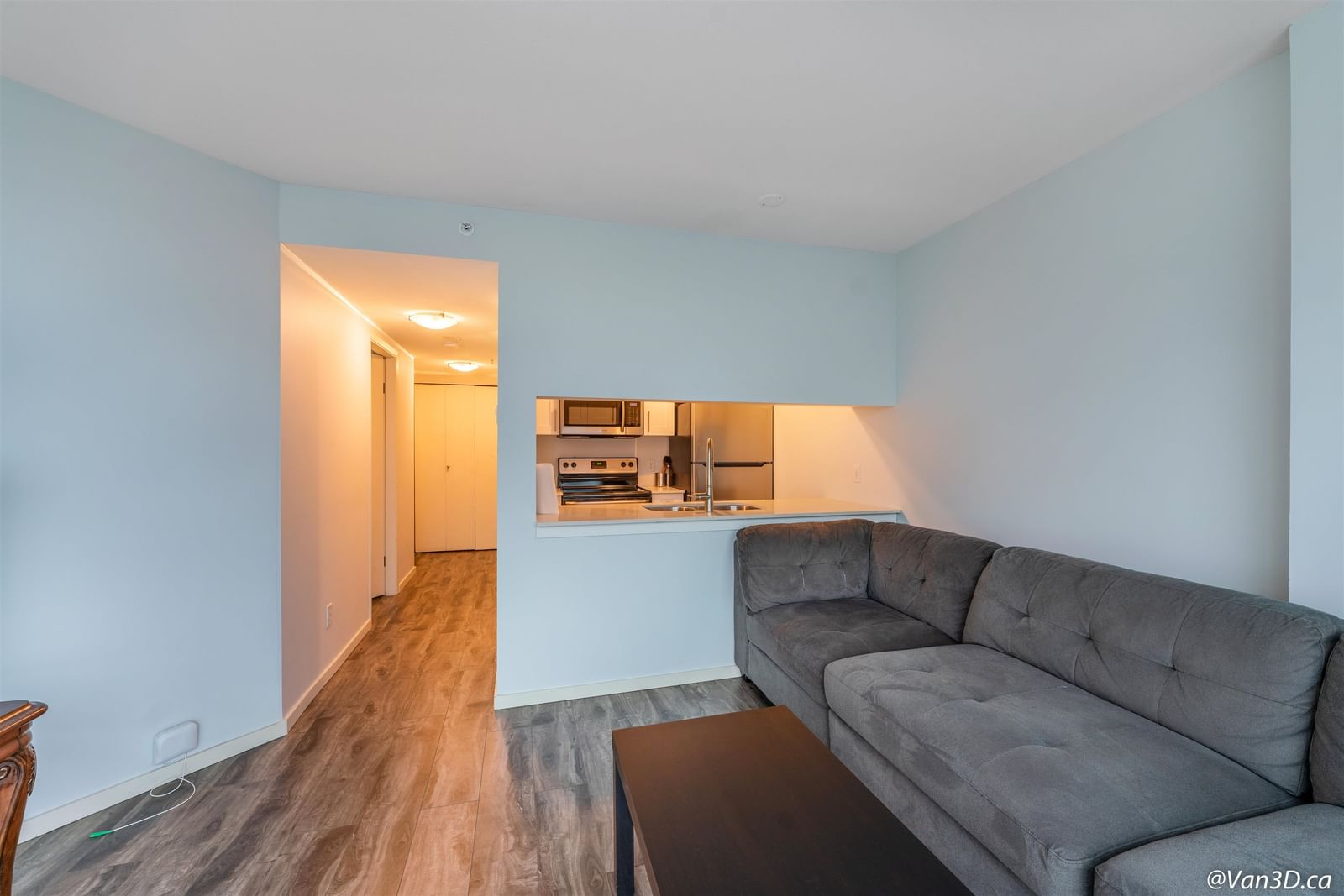 Listing Image 10