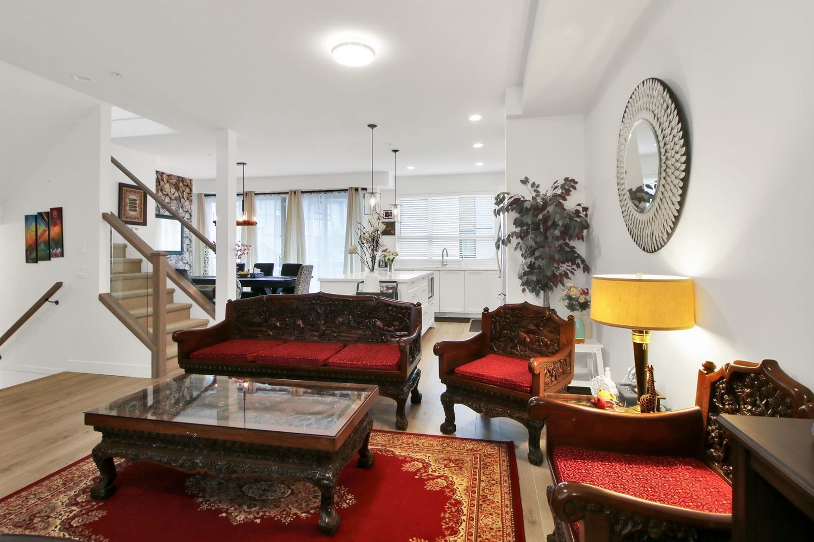 Listing Image 12