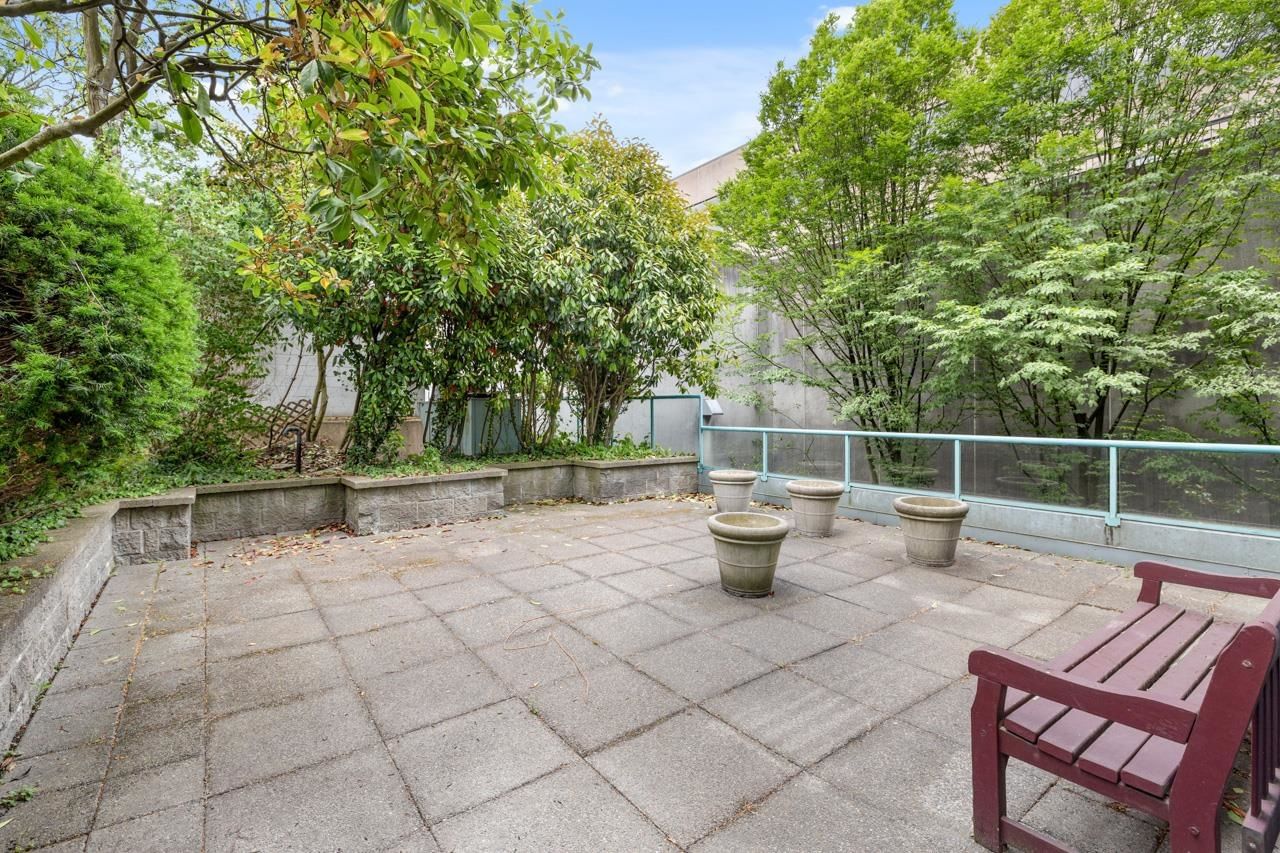 Listing Image 20