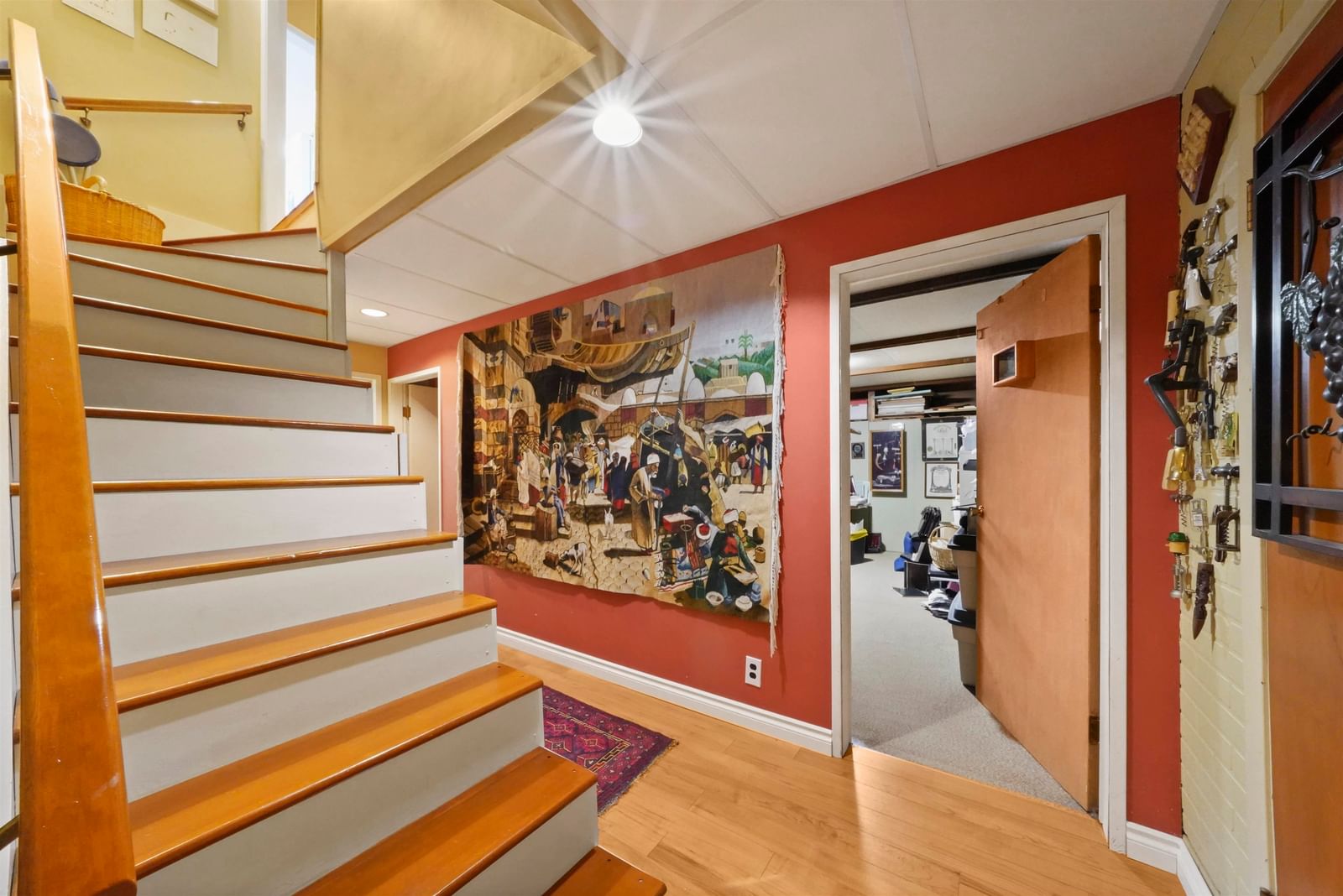 Listing Image 20