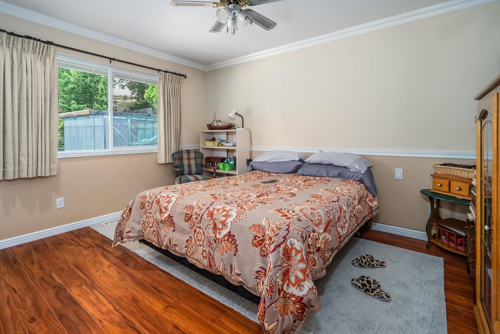 Listing Image 21