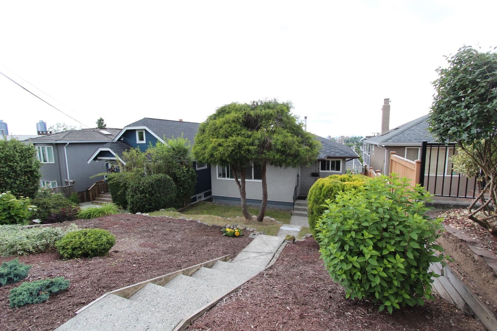 Listing Image 36