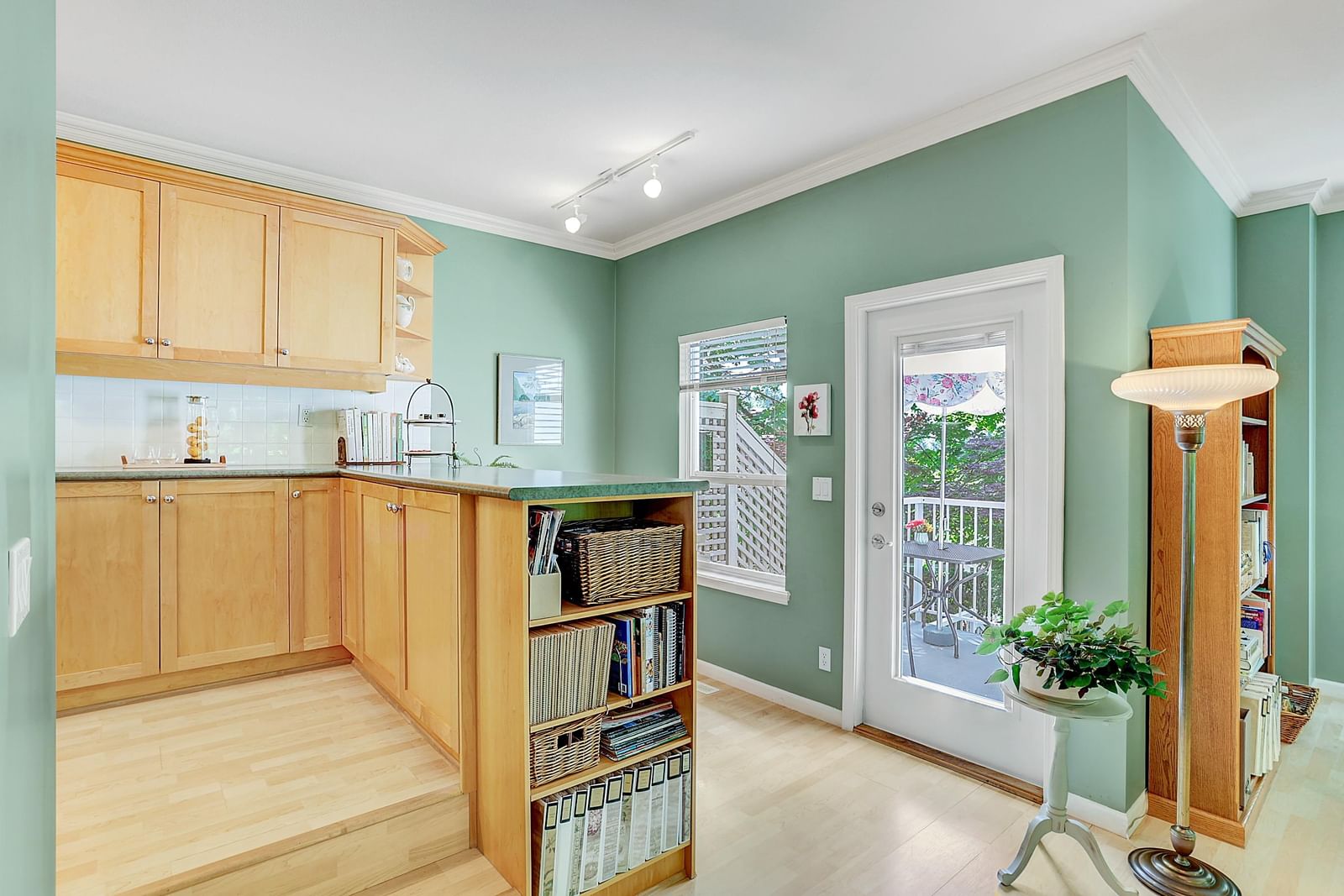Listing Image 15