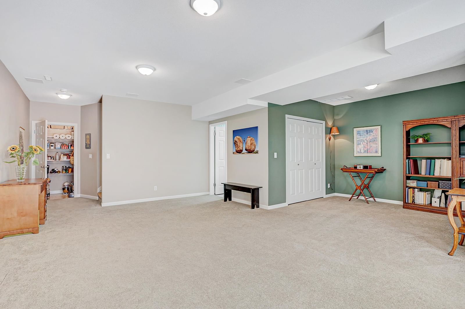 Listing Image 32