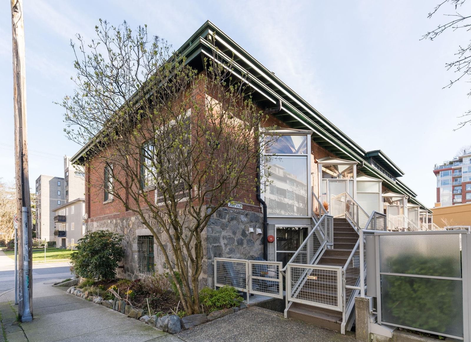 Listing Image 17