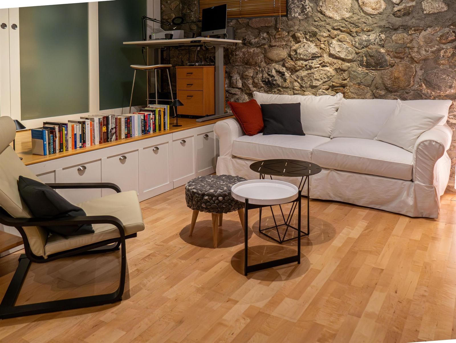 Listing Image 5