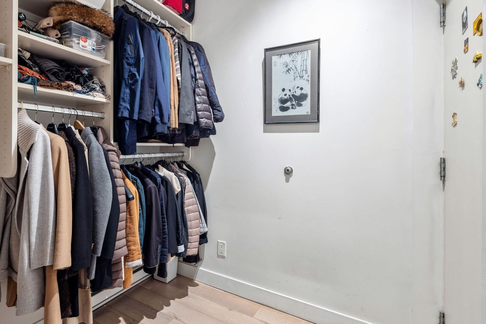 Listing Image 17