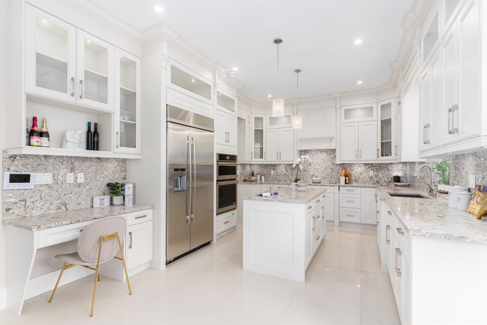 Listing Image 9