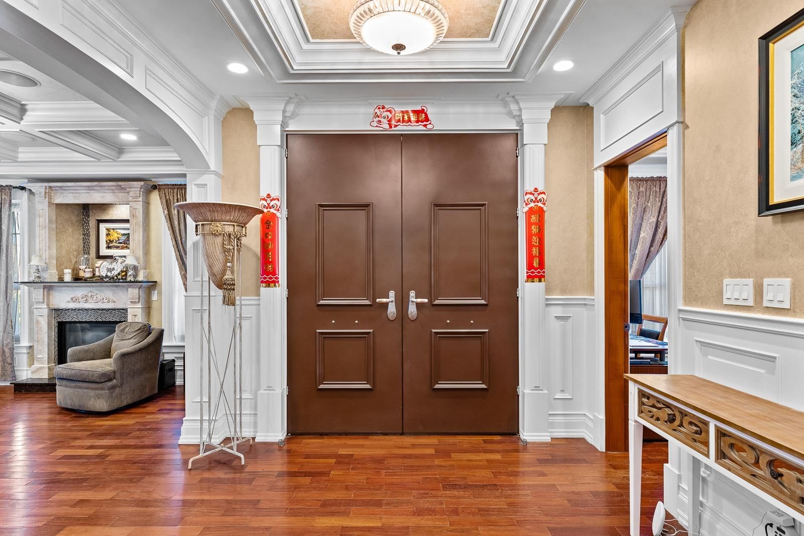 Listing Image 5
