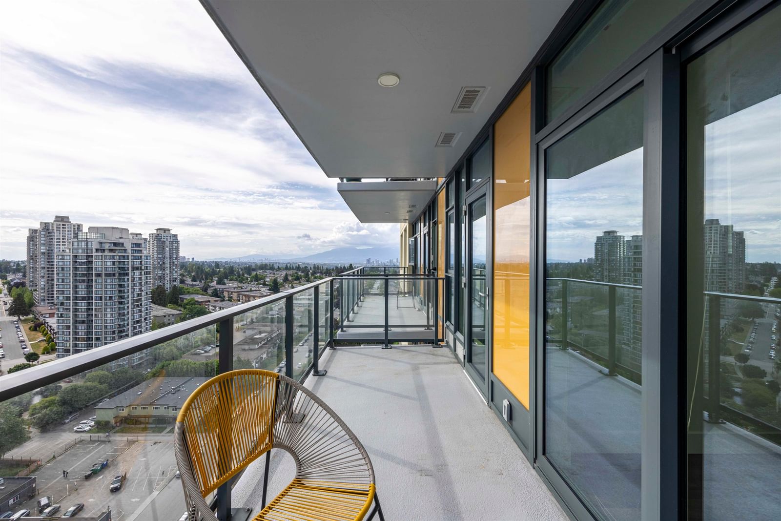 Listing Image 20