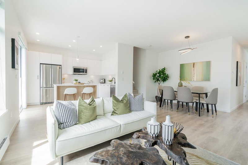 21 - 15255 Sitka Drive, Surrey, V3S 0B1 | Image 2