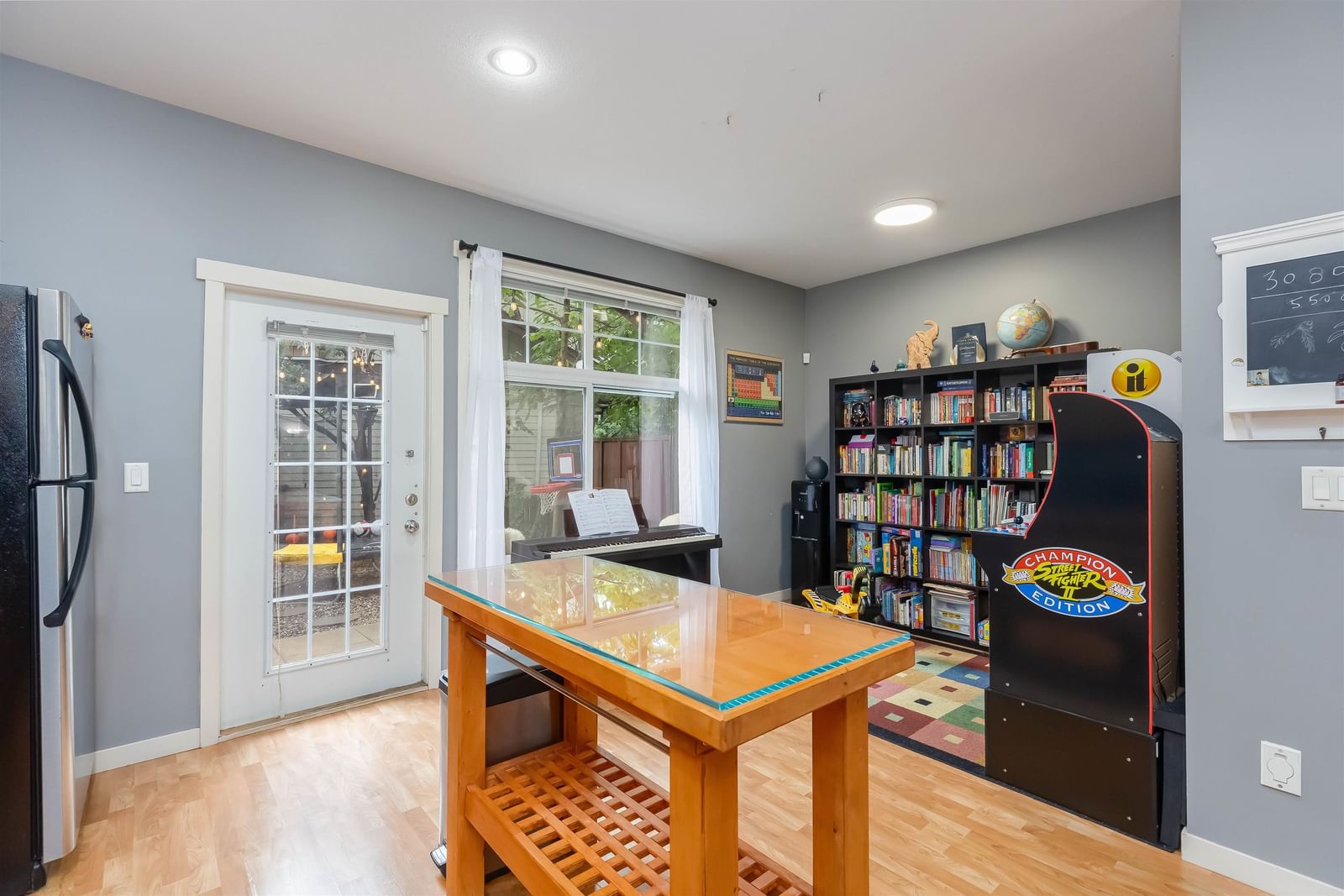 Listing Image 19