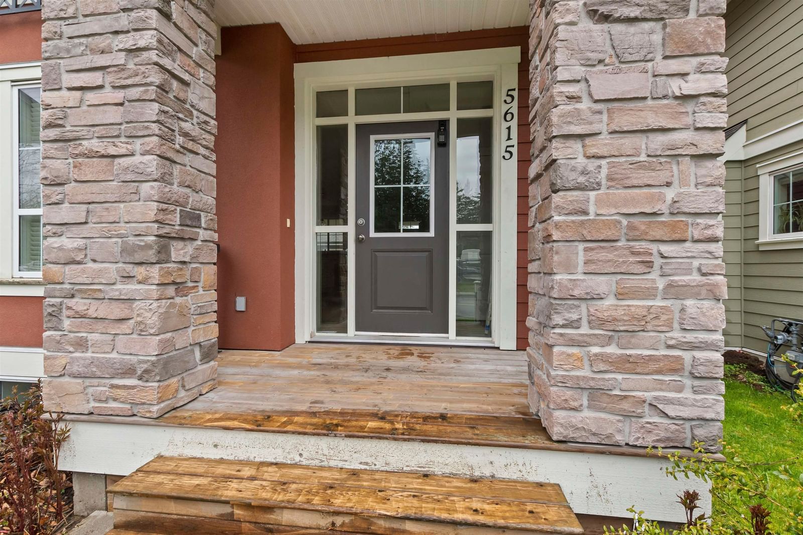 Listing Image 9
