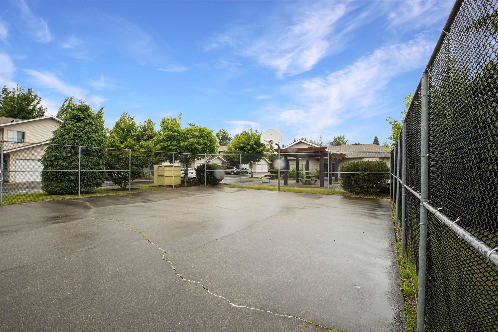 Listing Image 29