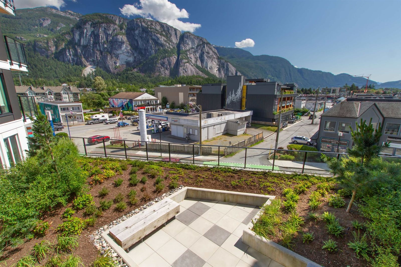 Listing Image 17