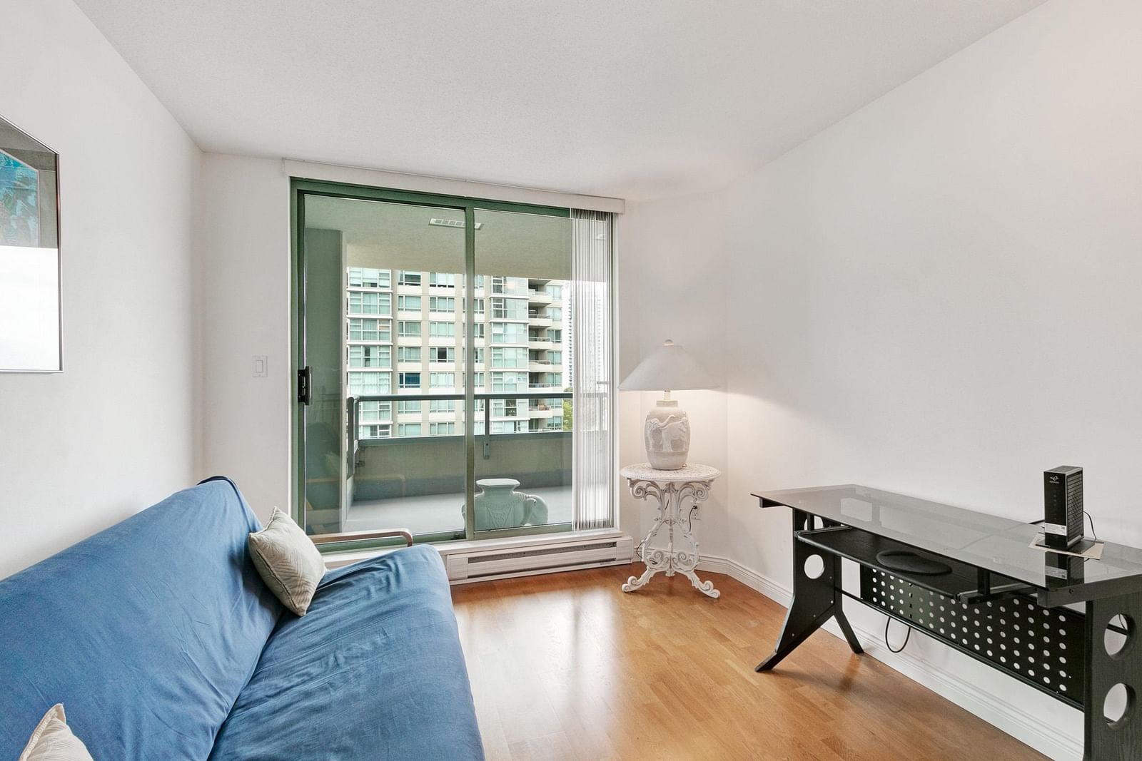 Listing Image 18