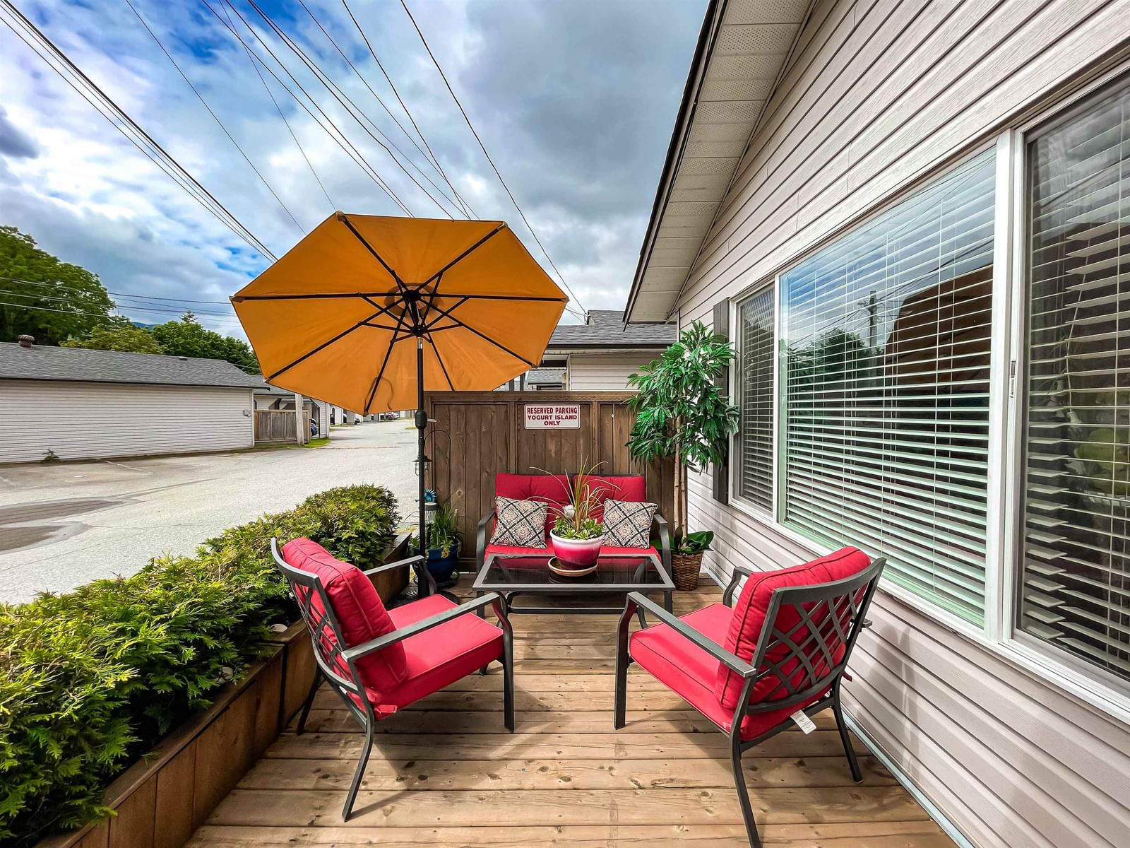 Listing Image 18