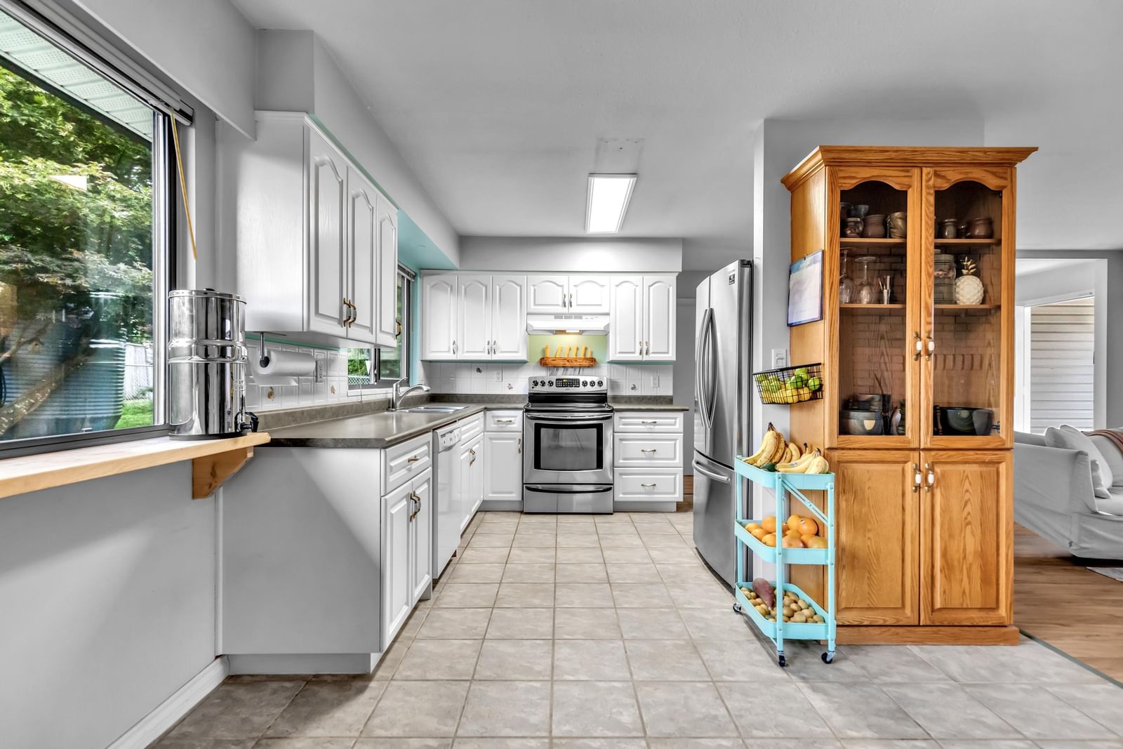 Listing Image 19