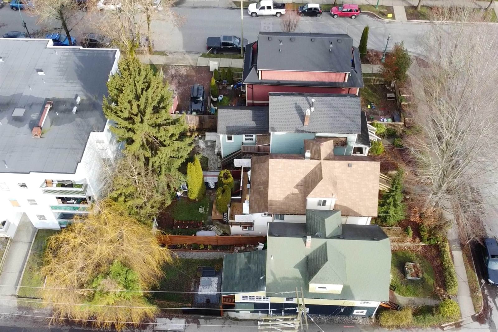 Listing Image 8