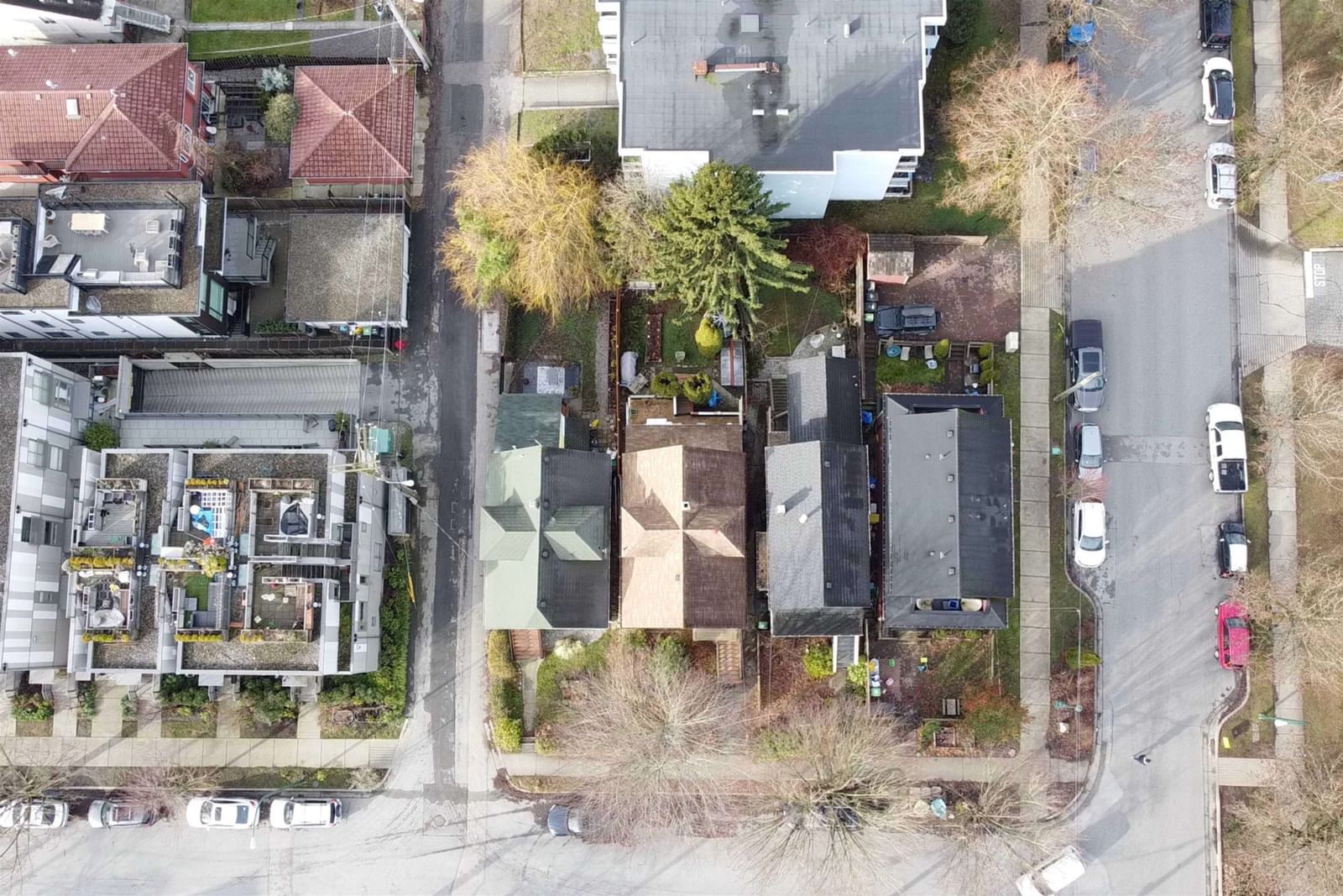 Listing Image 8