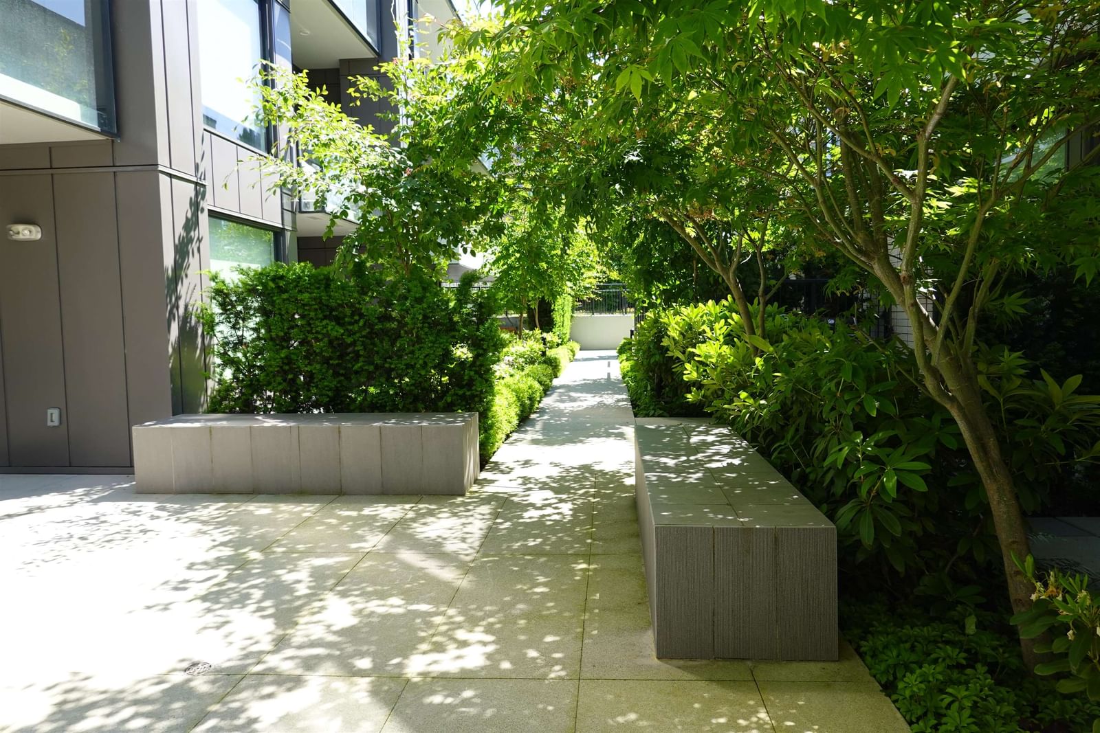 Listing Image 27