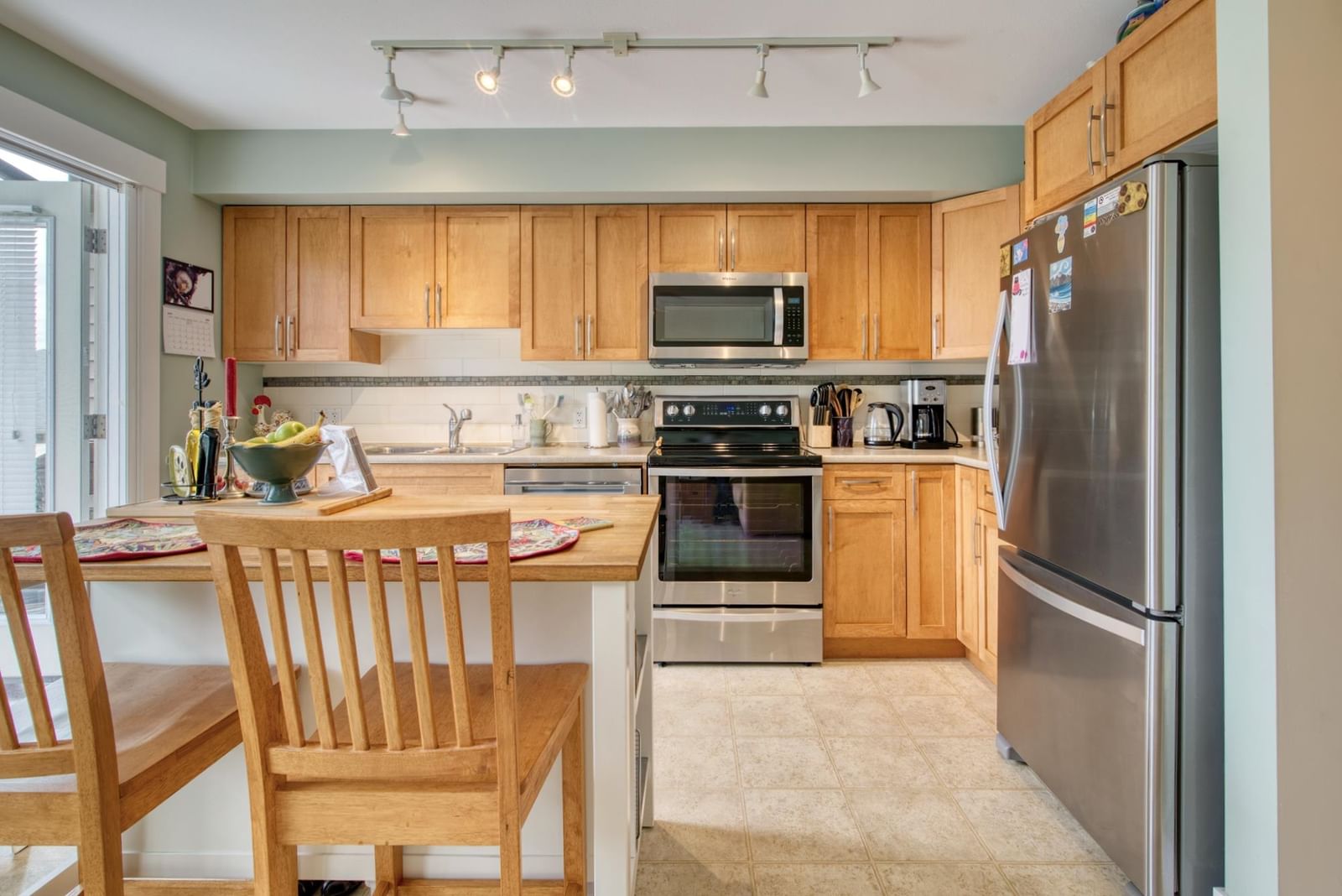 Listing Image 8