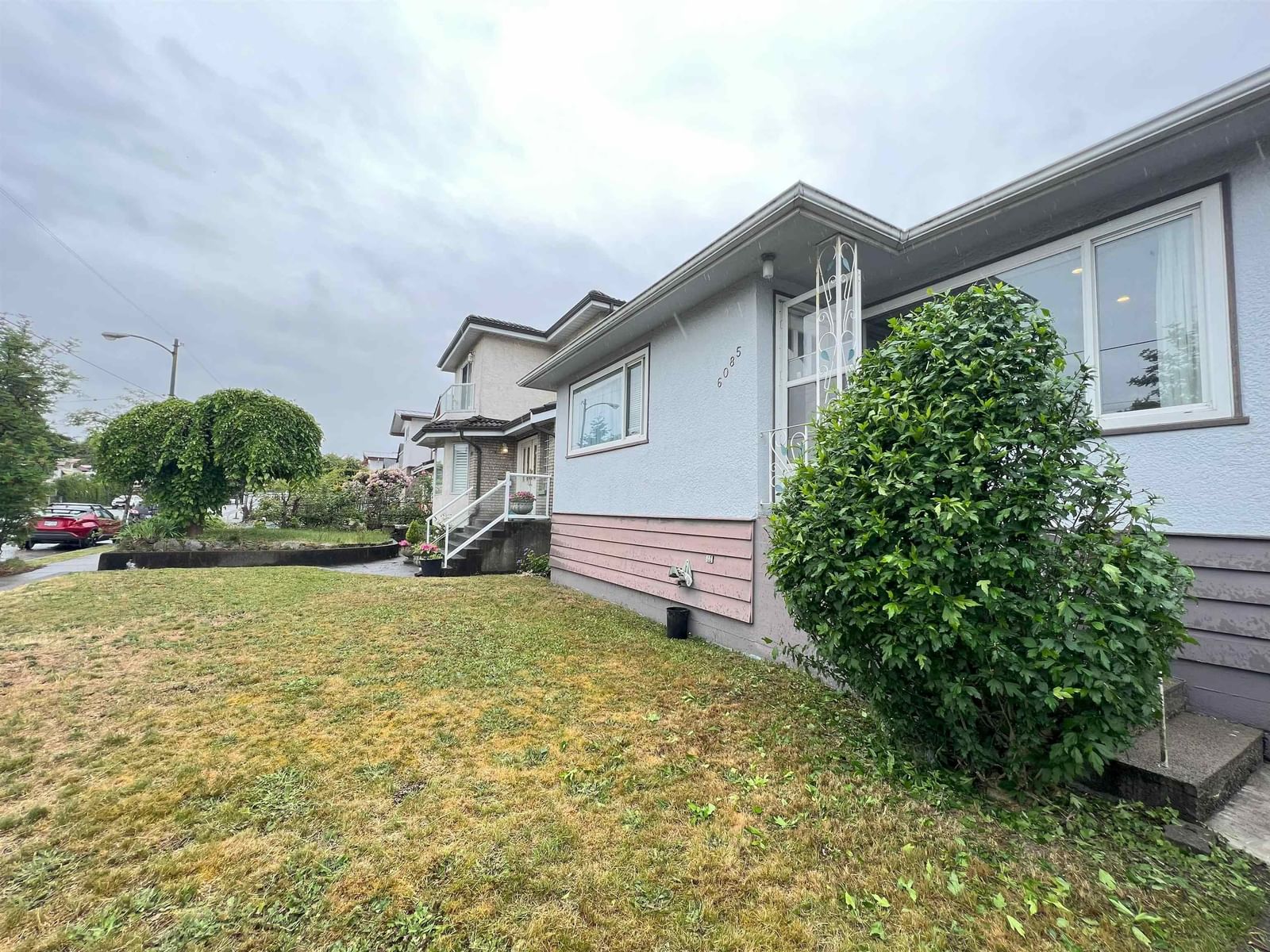 Listing Image 16