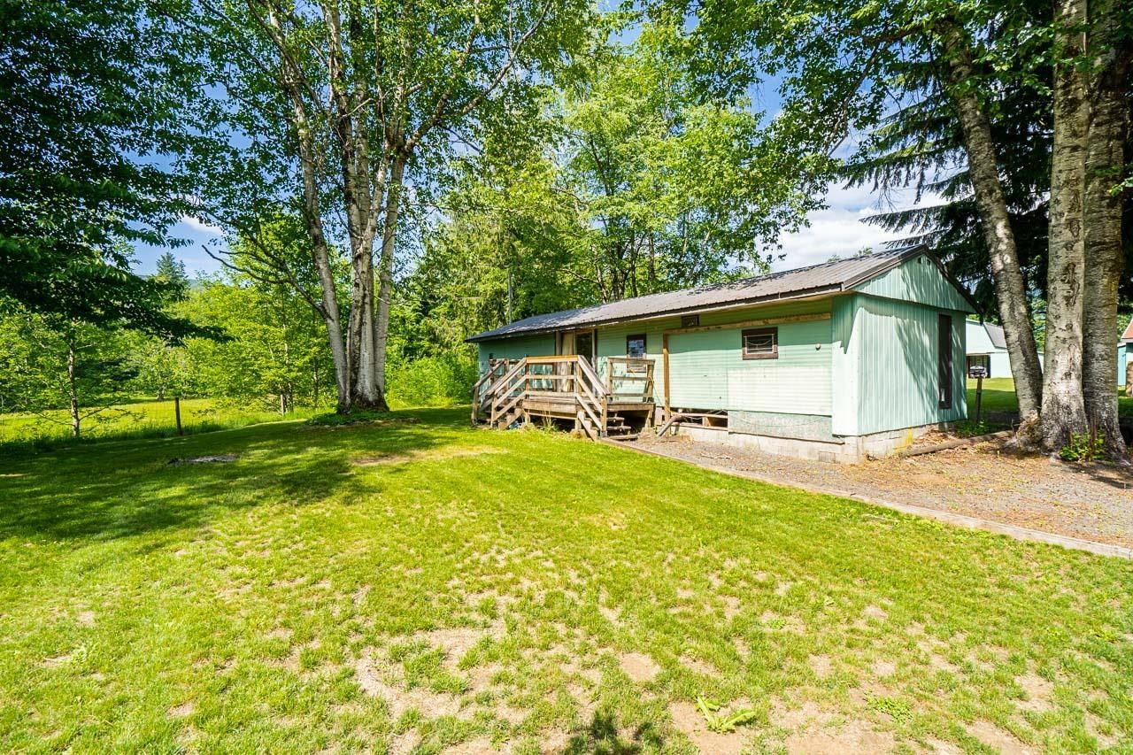 Listing Image 15