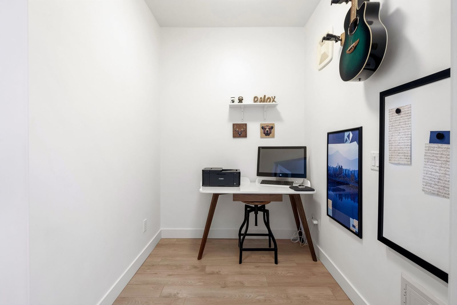 Listing Image 11