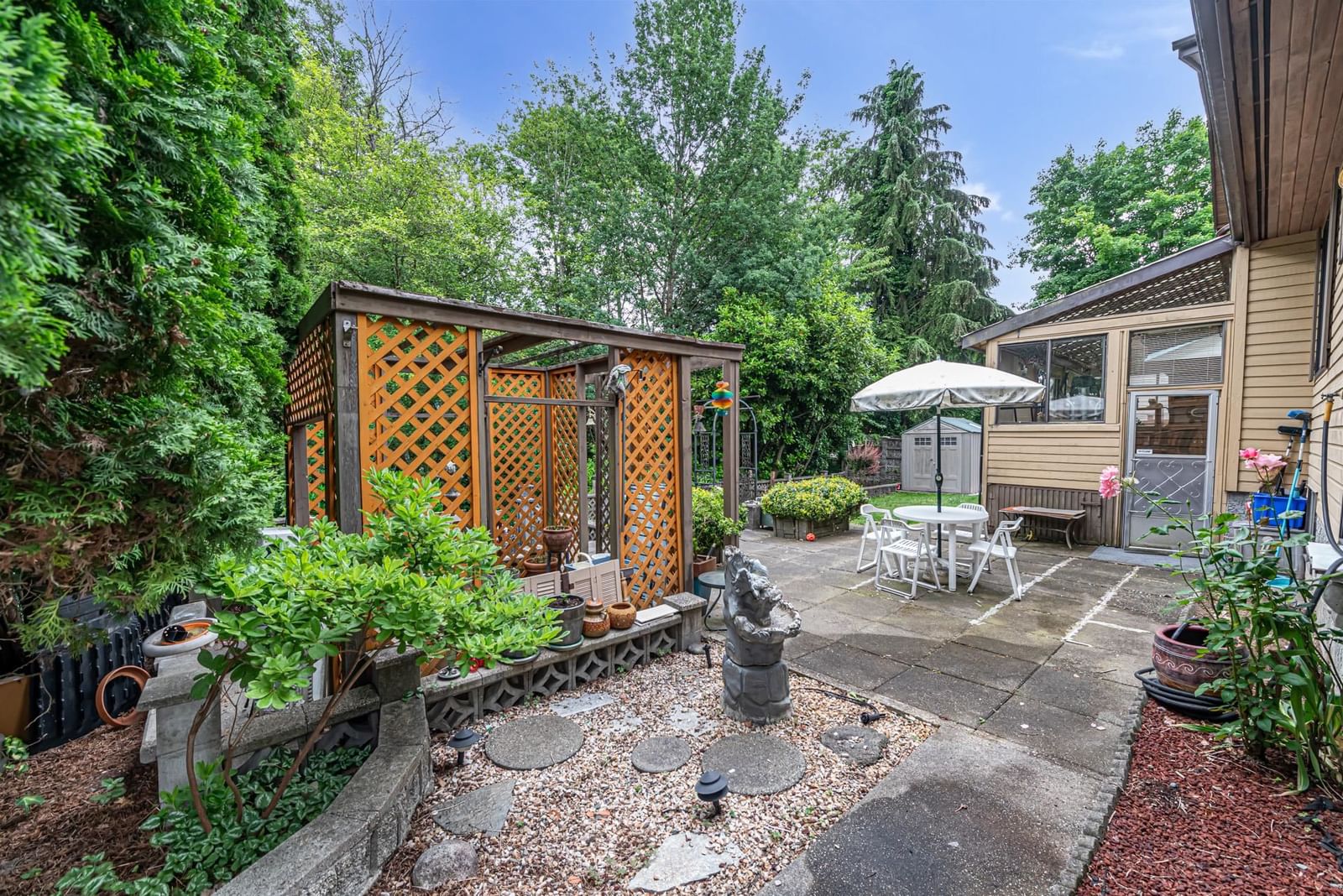 Listing Image 21