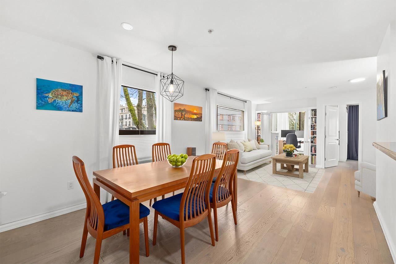 Listing Image 10