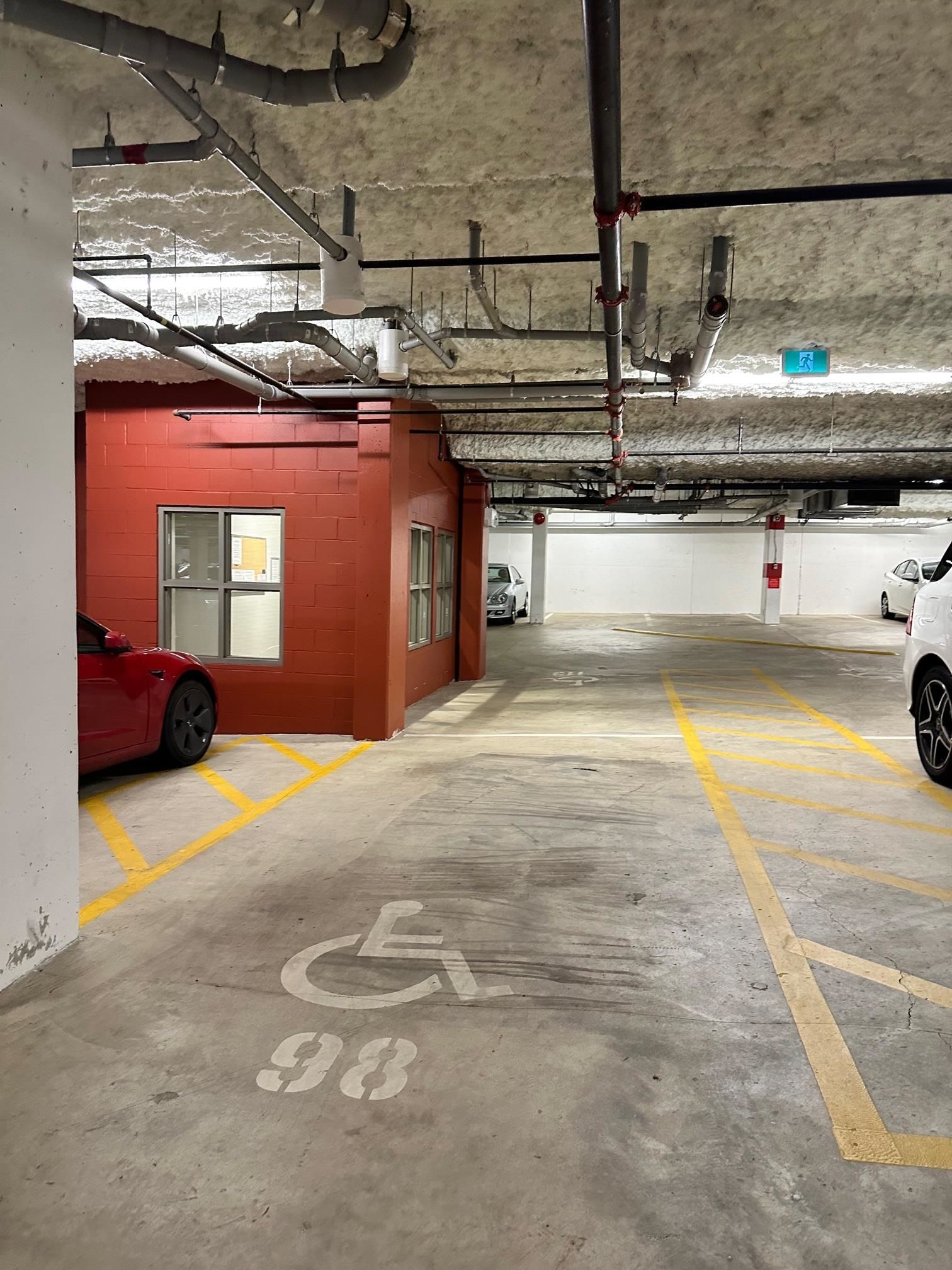 Listing Image 13