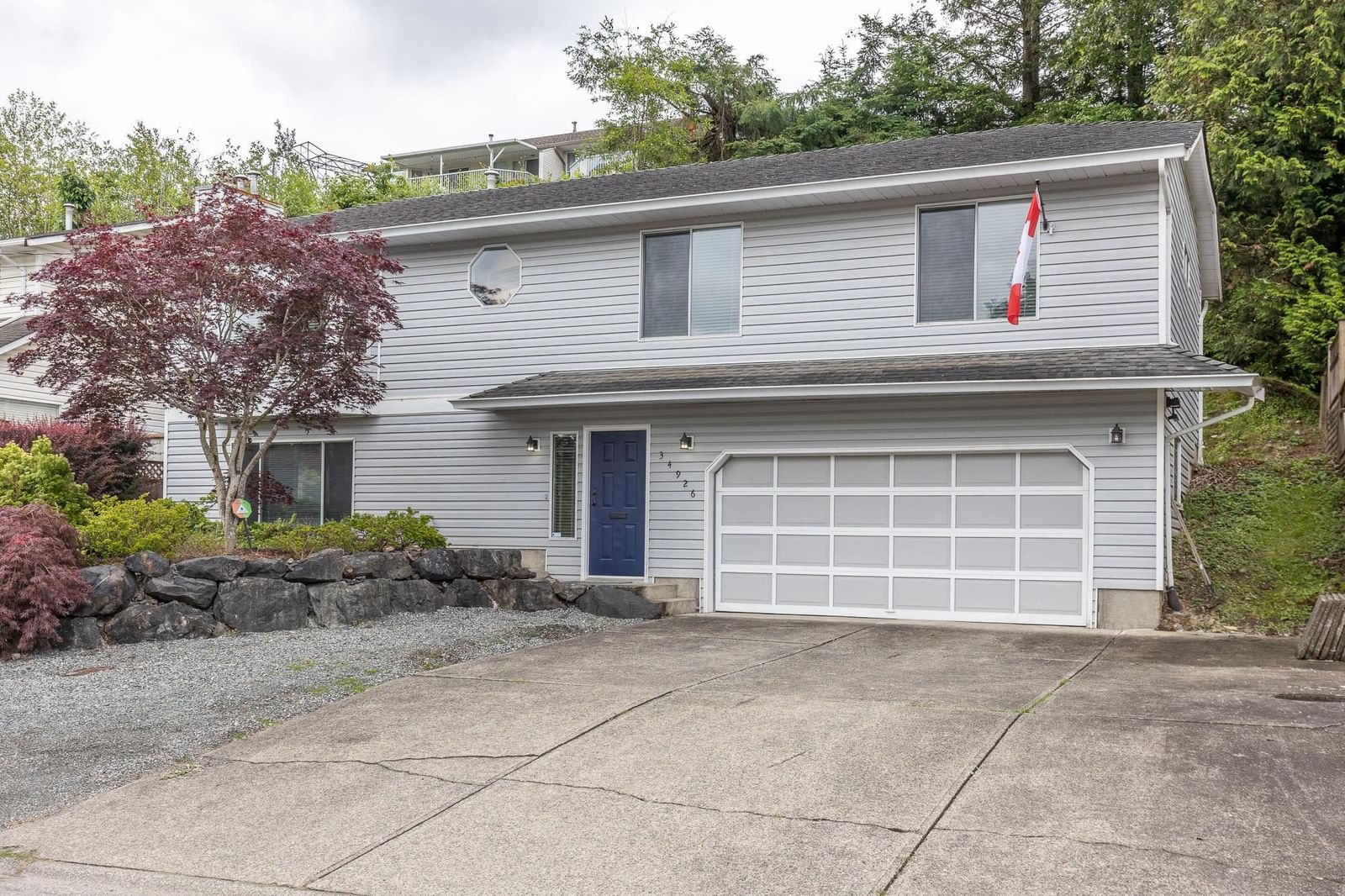 Listing Image 1